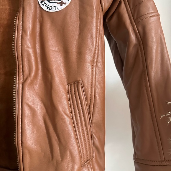 Women’s Vintage Monte Carlo Genuine Leather Jacket - Picture 2 of 8